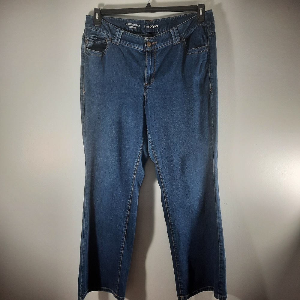 LANE Bryant distinctly boot jeans Sz 18 Average